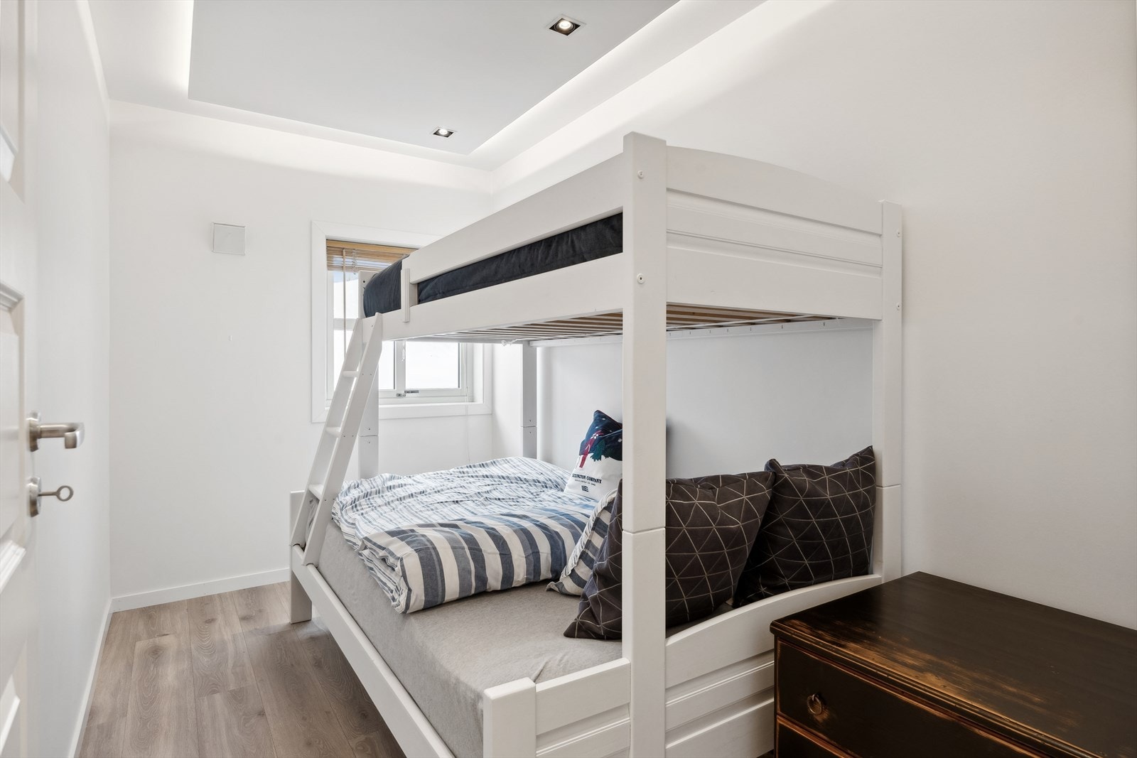 Soverom 3 (7,5 m2) - har også god plass til køyeseng hvor 3 personer fint kan sove. Galleribilde