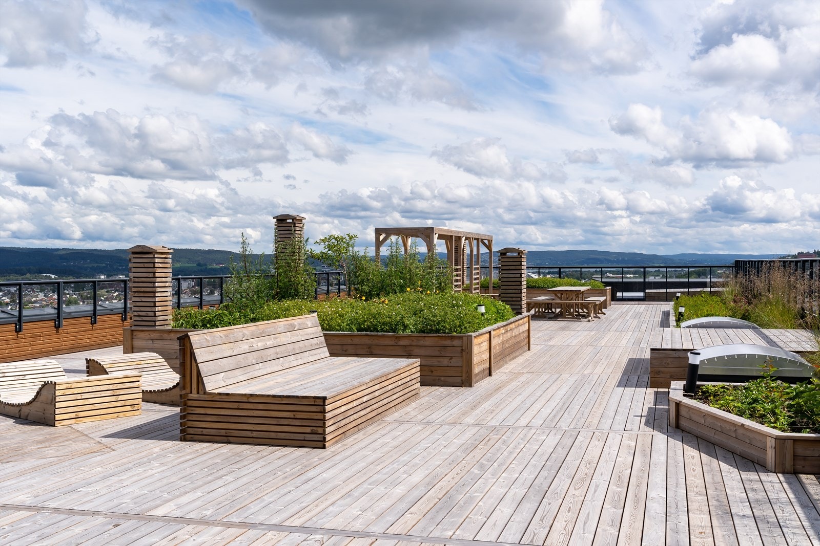 Her har du sol hele dagen. Galleribilde