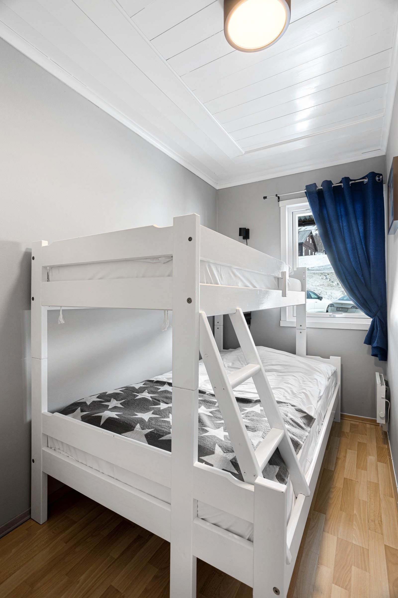 Soverom II er innredet med familiekøyeseng Galleribilde