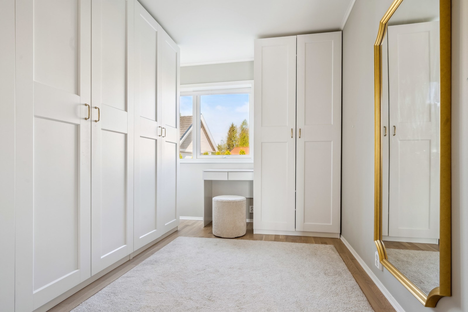 Soverom 3, - benyttet som garderobe Galleribilde