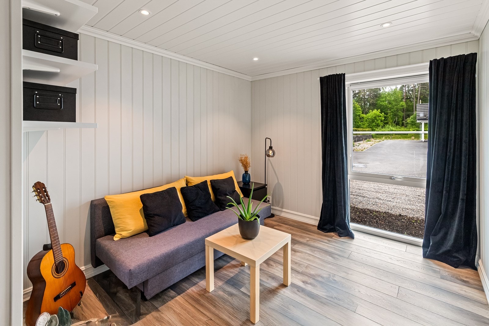 Stue til liten hybel tilknyttet hoveddel Galleribilde