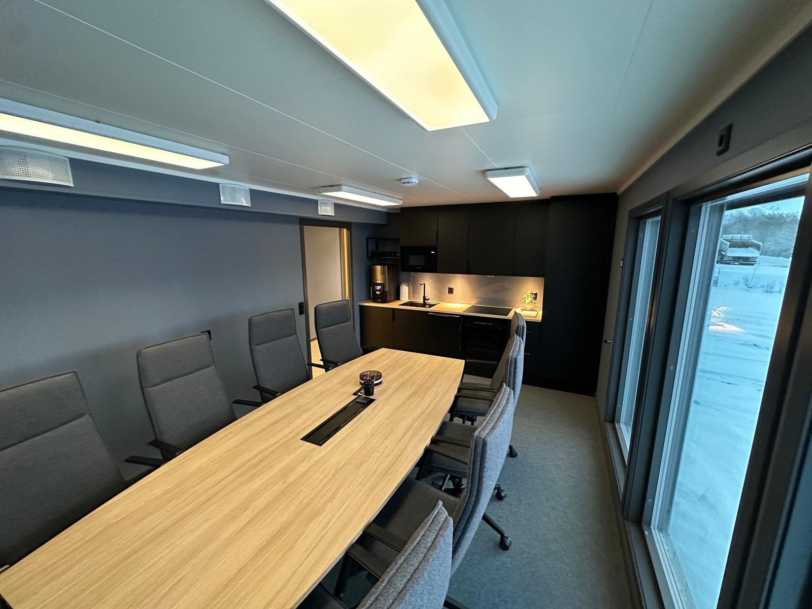 Møterom/spiserom Galleribilde