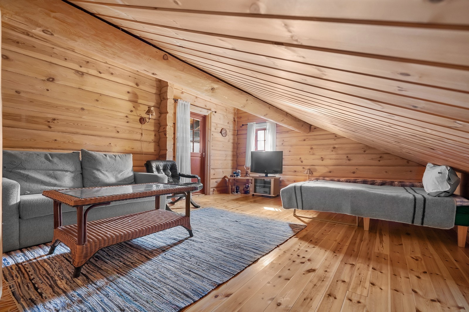 Utgang til en koselig balkong fra hems Galleribilde