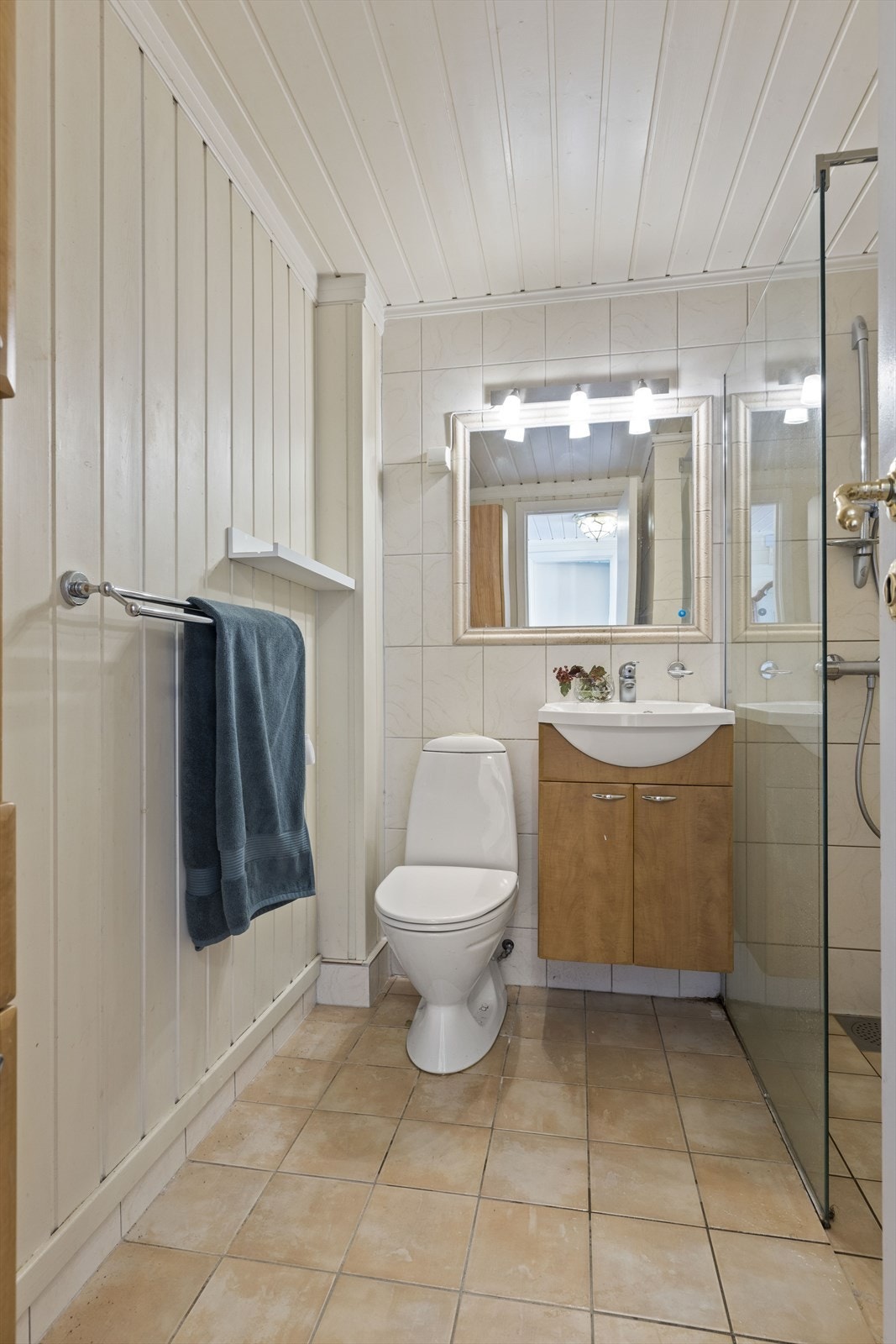 Dusjbad i 2. etg. Galleribilde