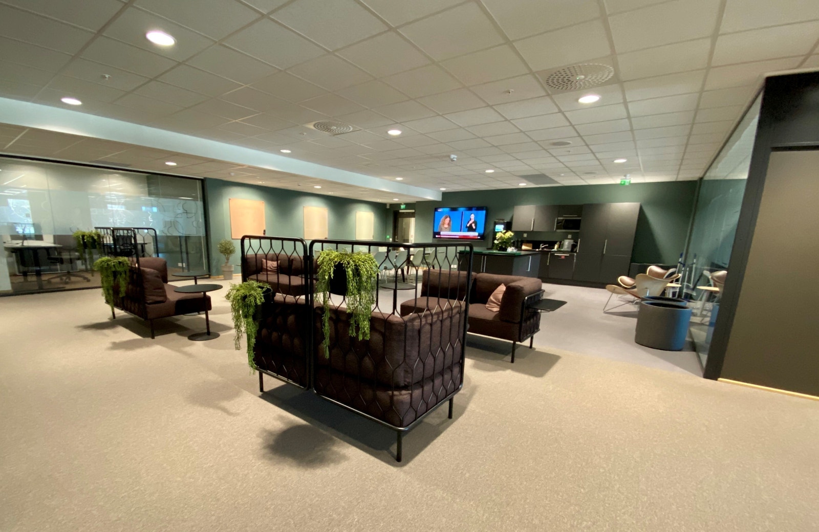 Kjøkken og sosial sone Galleribilde