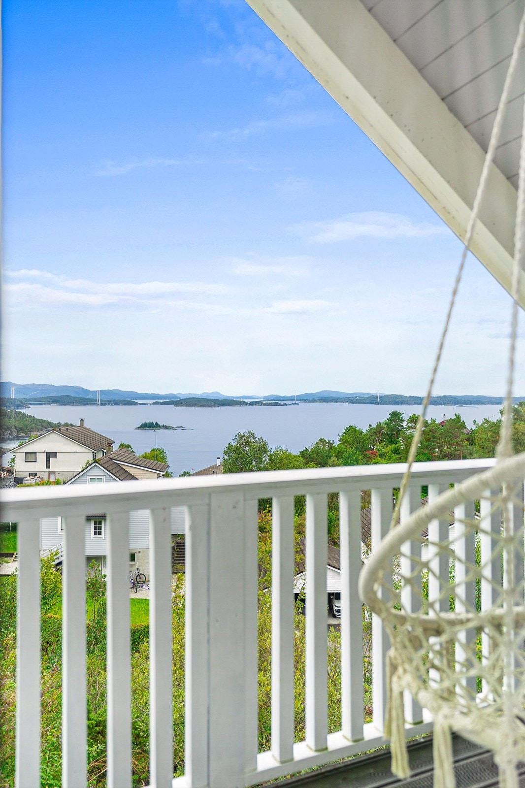 Utsikt fra loftsbalkong Galleribilde