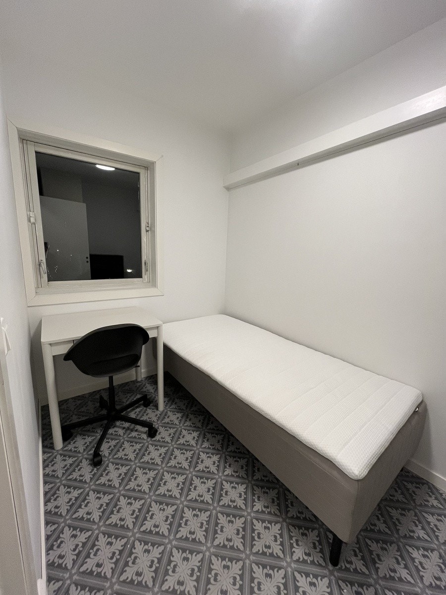 Sov 3 (8kvm) LEDIG Galleribilde