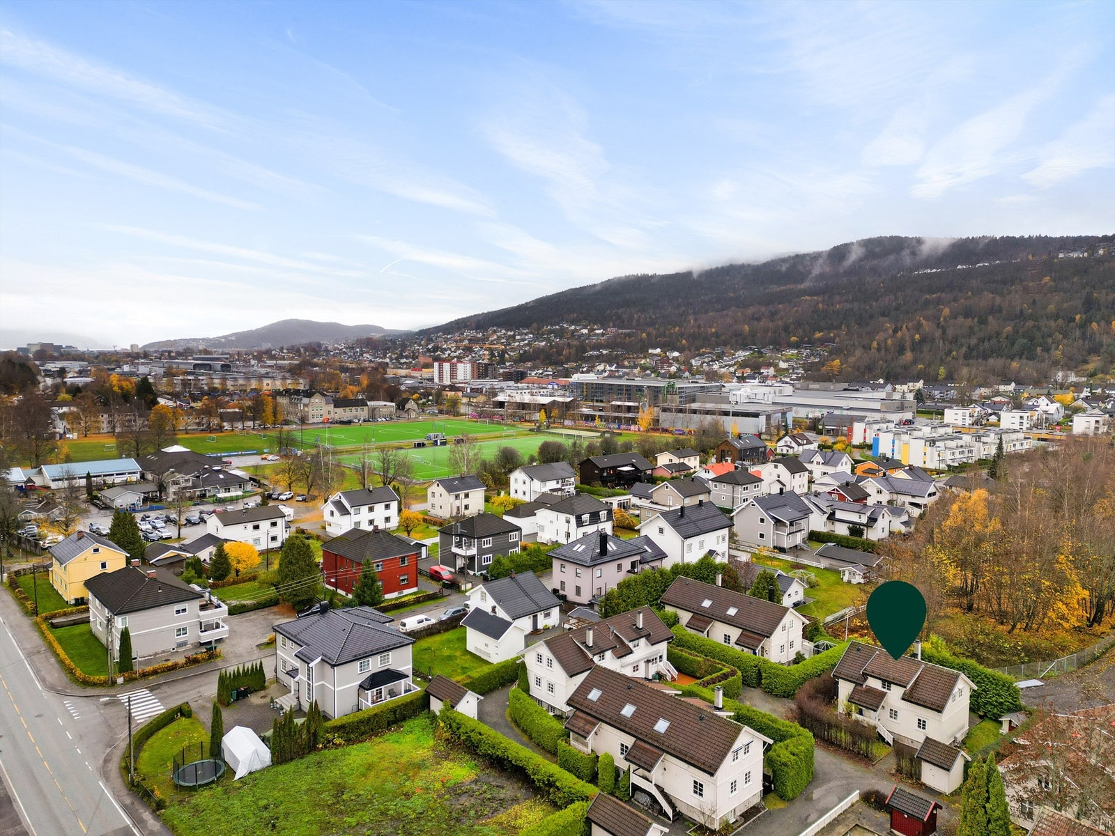 Kort kjørevei til Drammen sentrum med alt av sentrumsfasiliteter Galleribilde