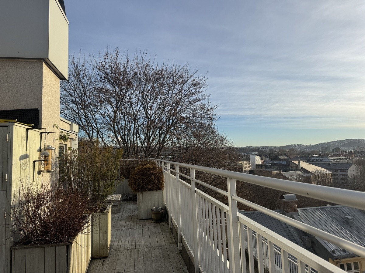 Privat balkong Galleribilde