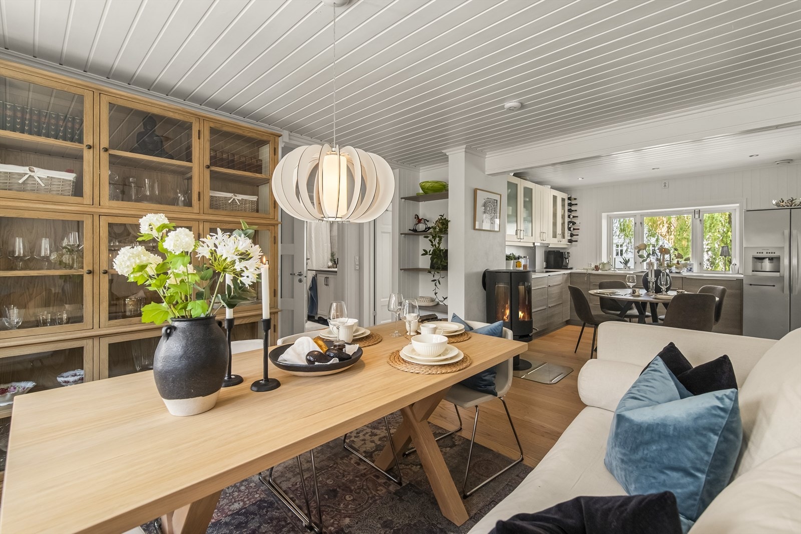 Rikelig med plass og en god romfølelse, her er det mange møbleringsmuligheter. Galleribilde