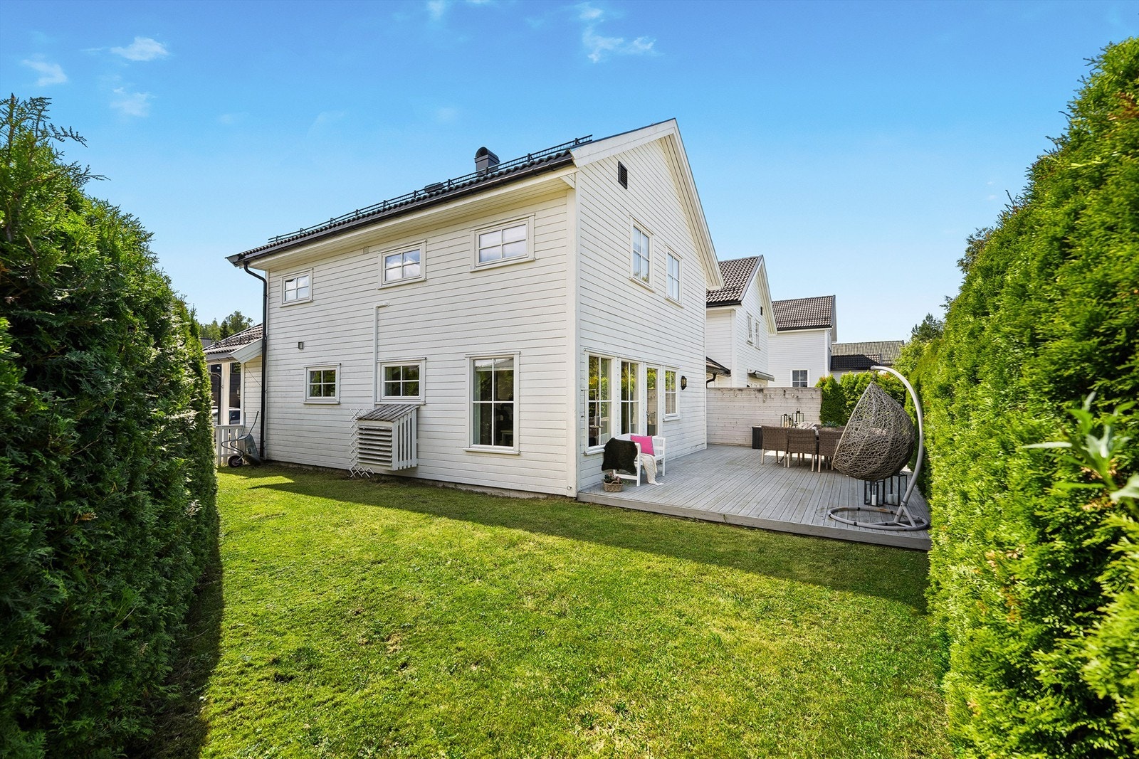 Pent uteområde Galleribilde