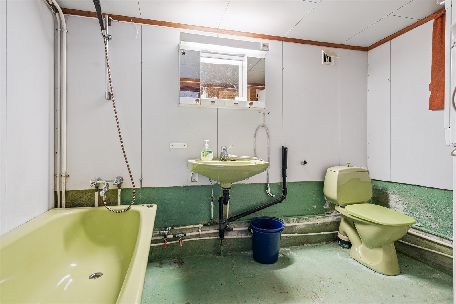 Bad kjeller Galleribilde