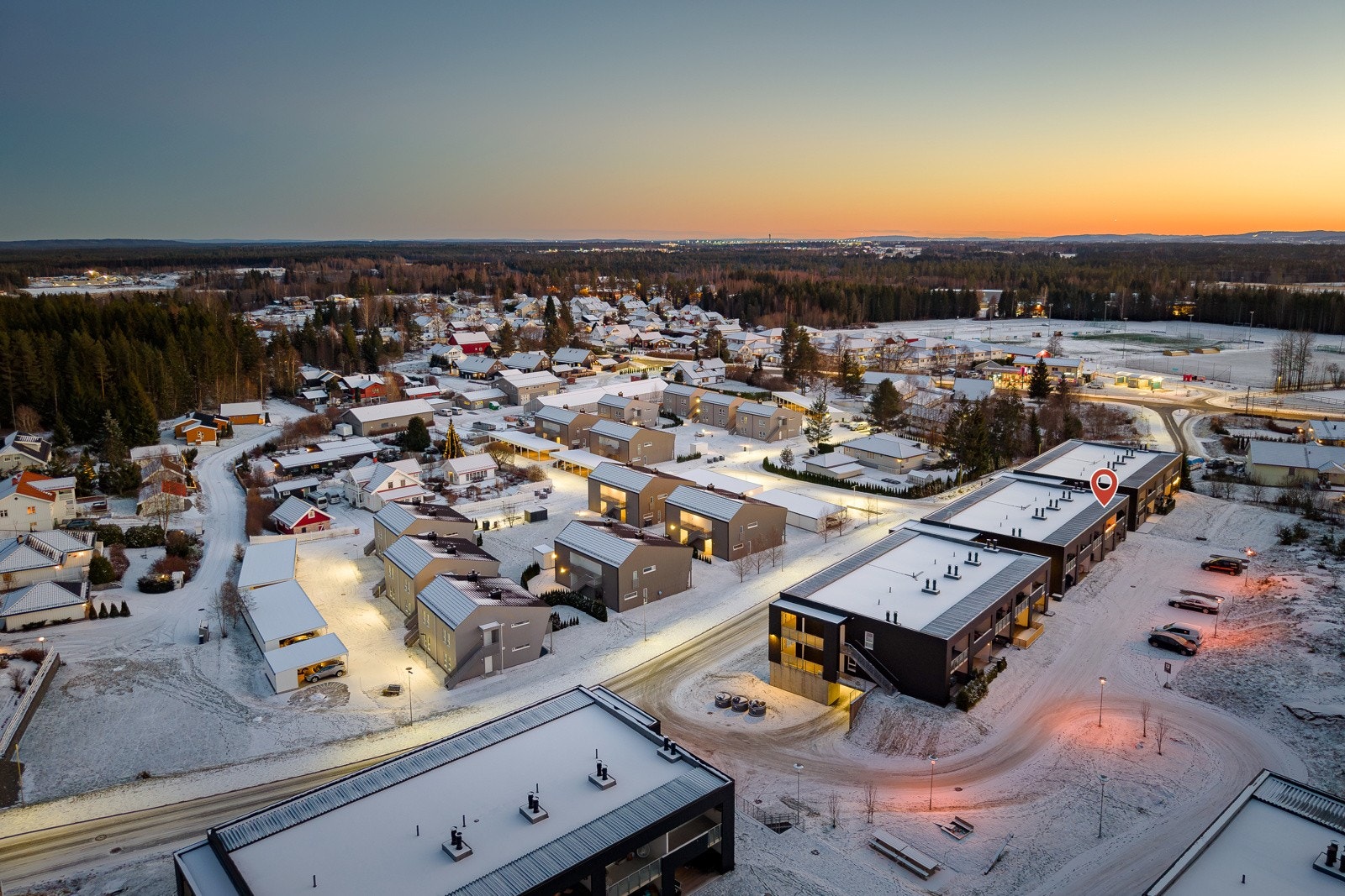 Dronebilde over nærområdet. Galleribilde