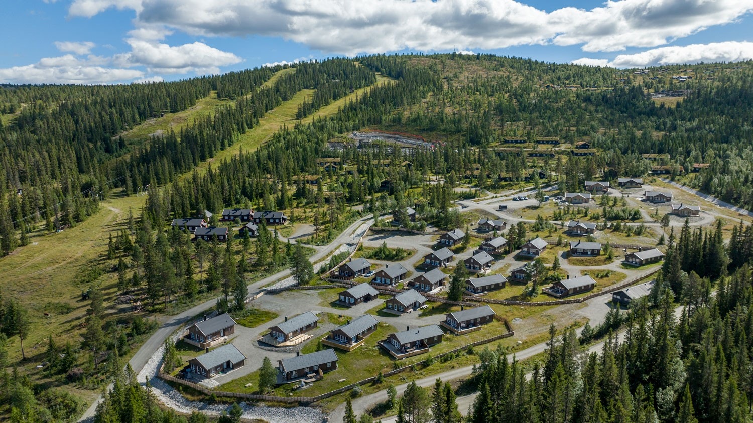 Hyttefeltet rett ved skibakken Galleribilde