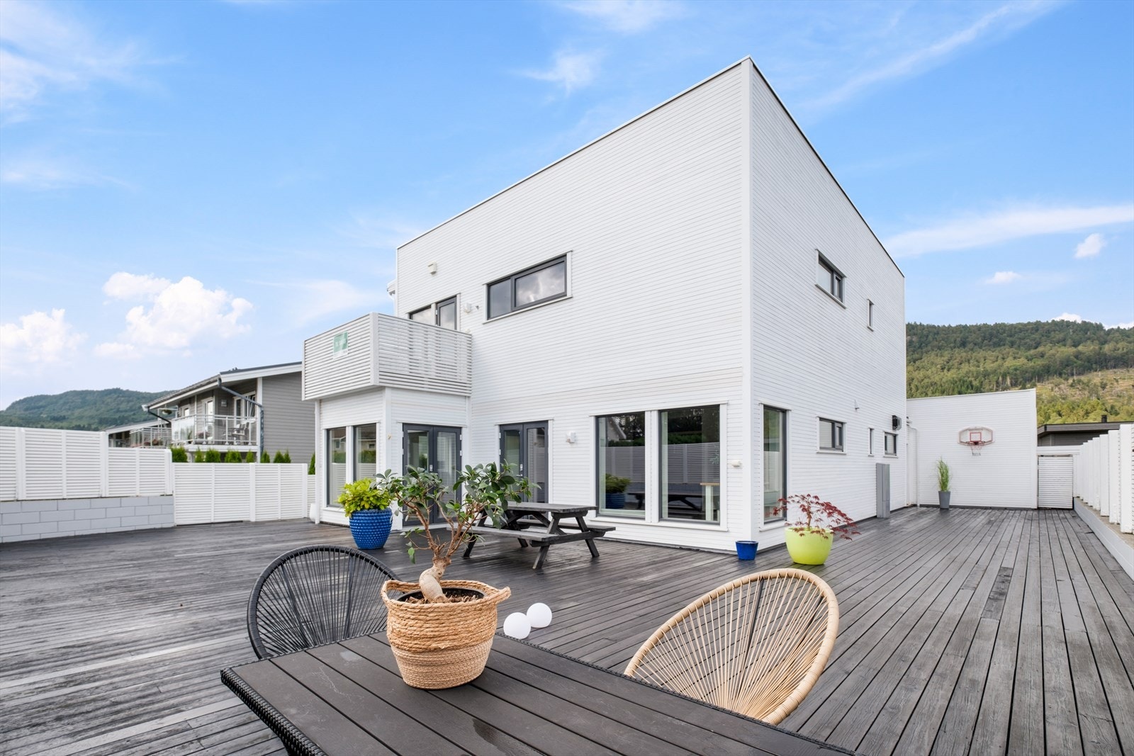 Fasade | Uteområdet Galleribilde