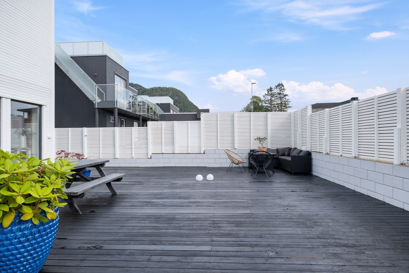 Fasade | Uteområdet Galleribilde