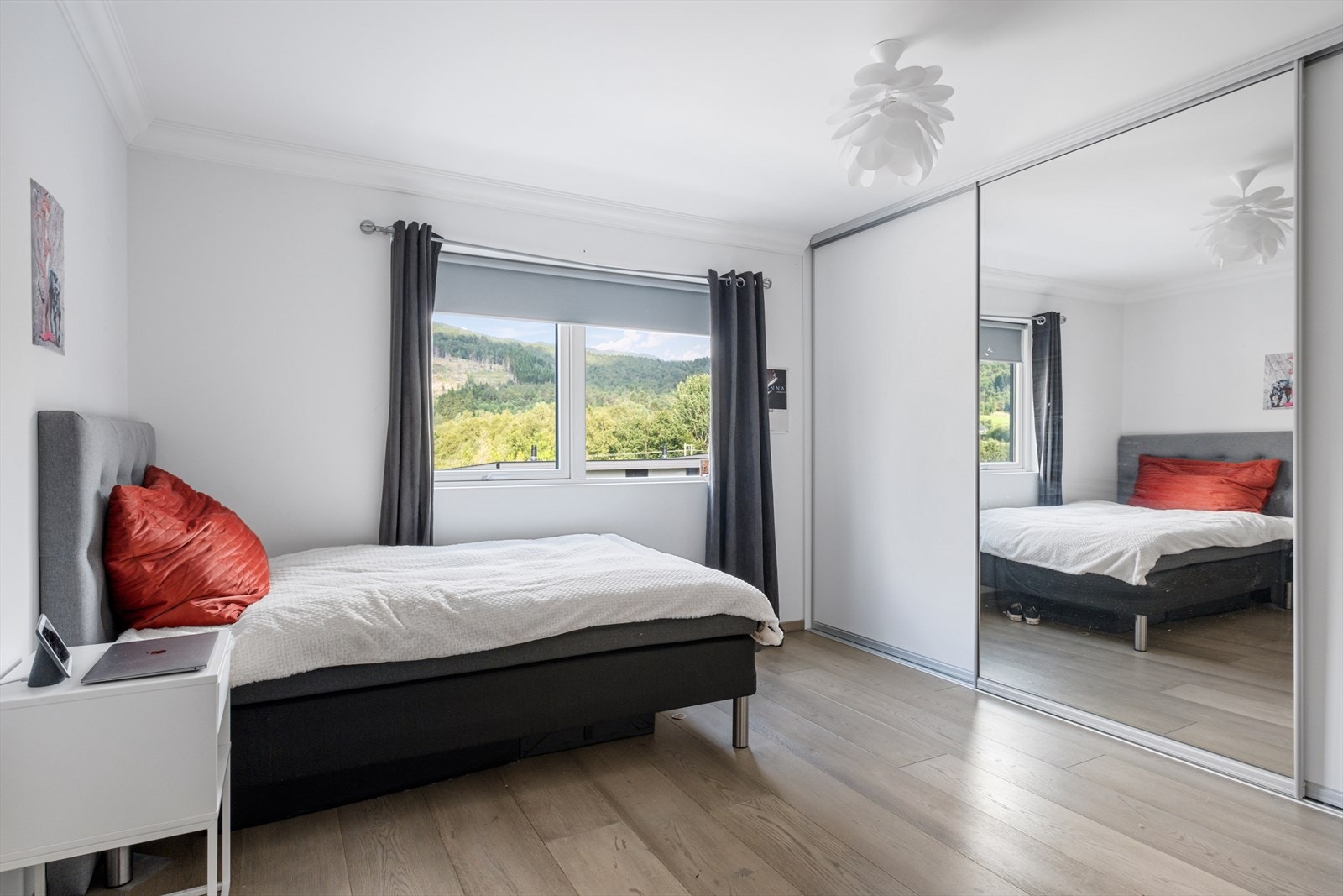 Soverom 2 Galleribilde