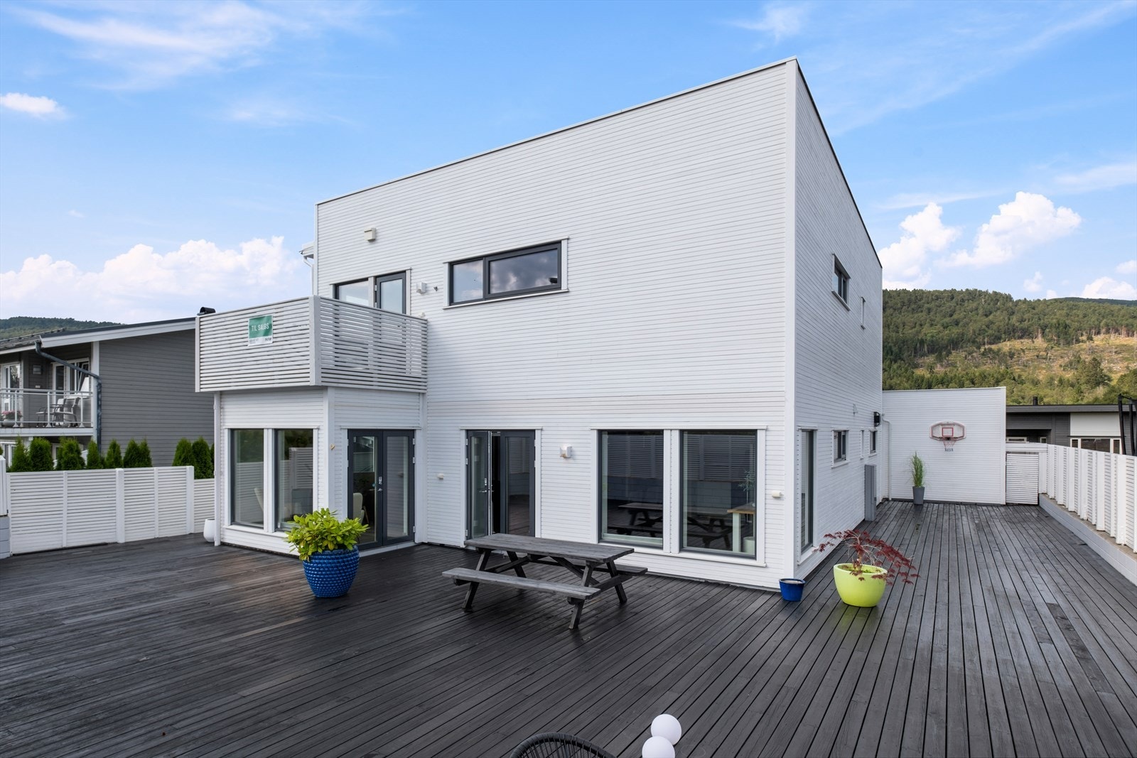 Hjellhaugvegen 33 | Presenteres av eiendomsmegler MNEF Terje Hoel. Foto: Ingvald Kaldhussæter Galleribilde