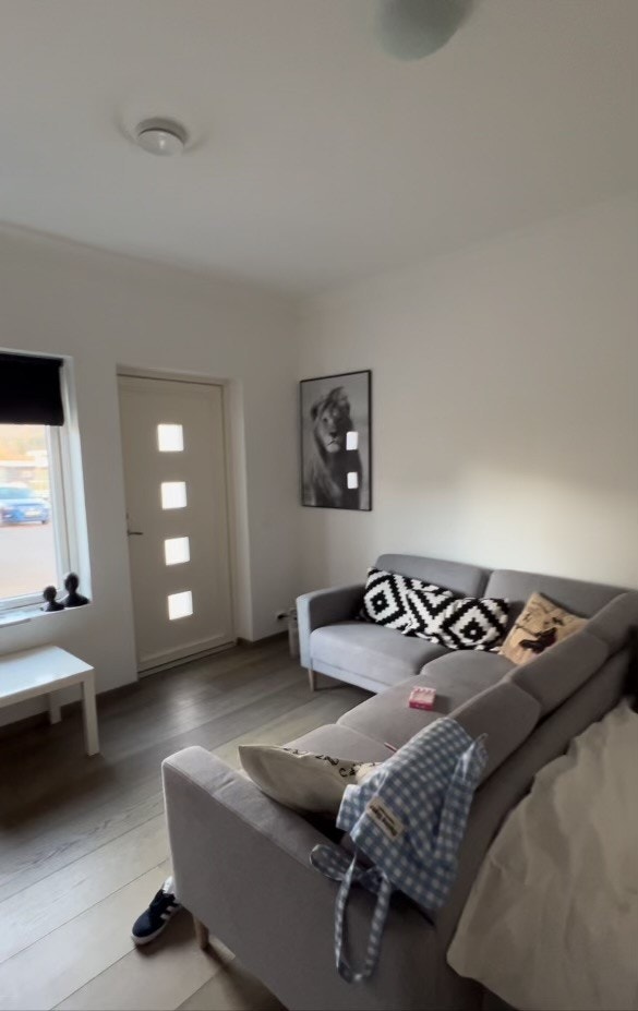 Bilder av hybel | Hybelen kan leies ut for 8-9000 i følge selger. | Bilder tatt av selger | Kan også brukes til soverom om en ikke ønsker hybel. Galleribilde