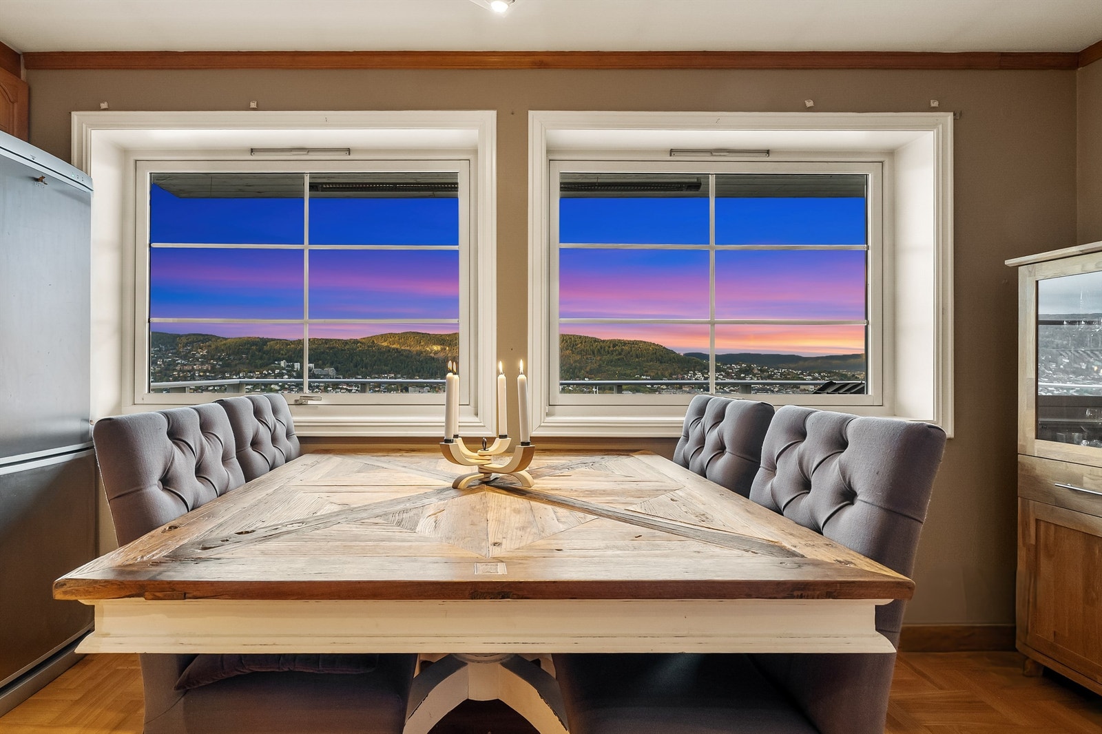 Utsikt fra kjøkken Galleribilde