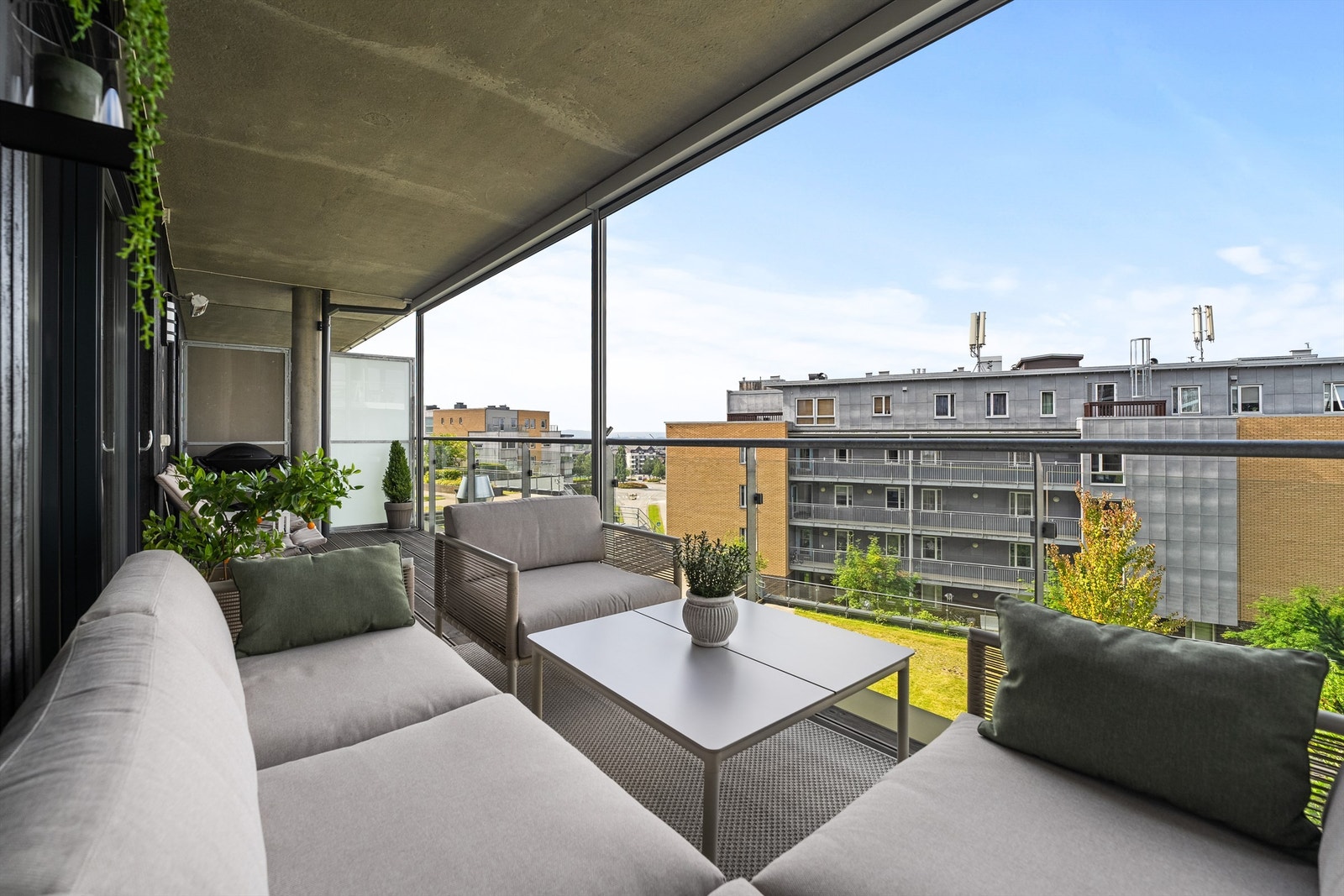 Overbygd balkong på ca. 17 kvm. Galleribilde