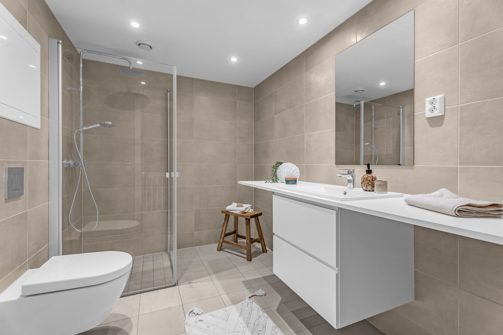 Bad 2 etg. Galleribilde