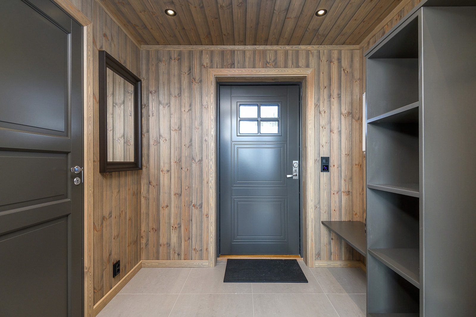 Standard ytterdør, Tinde Galleribilde