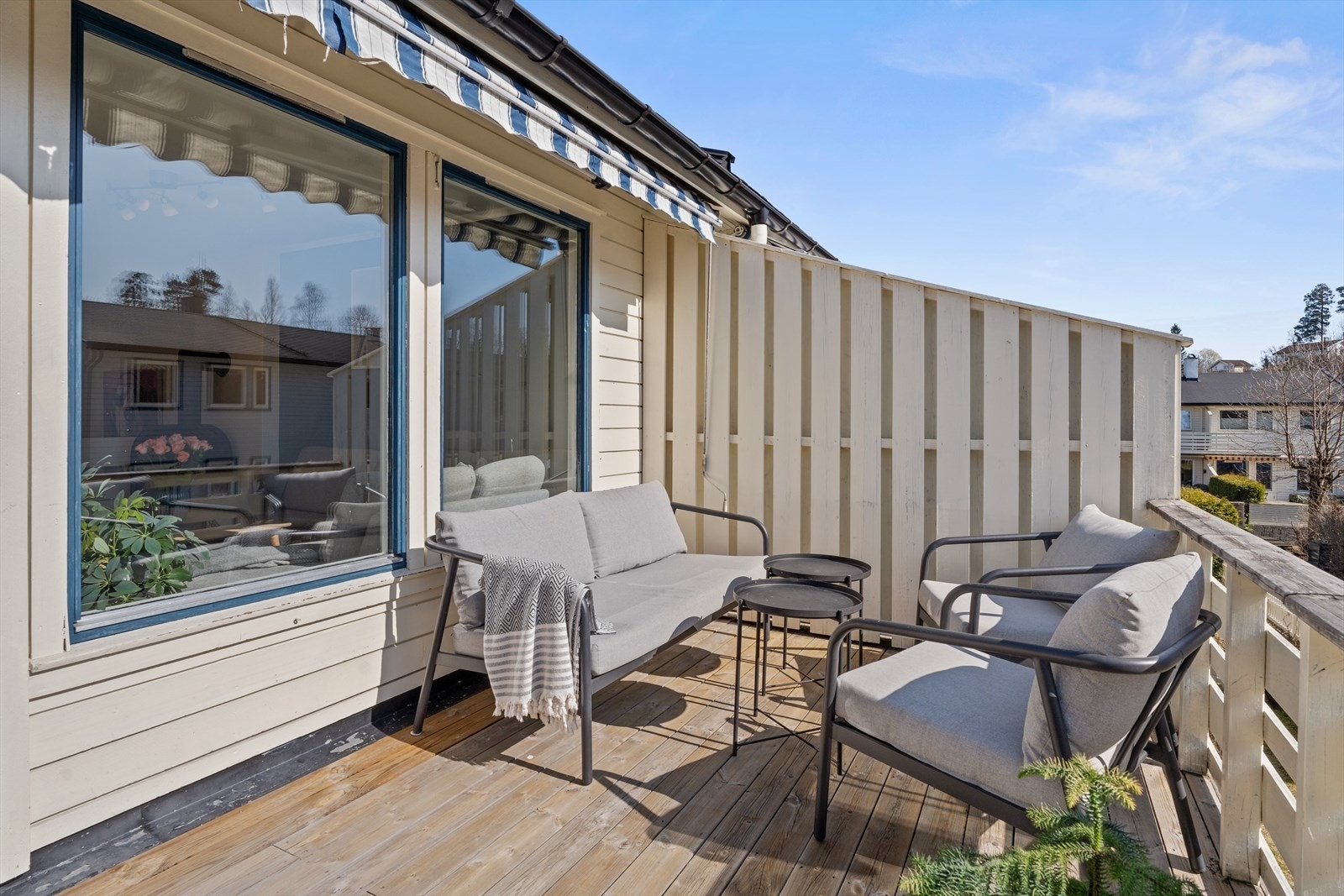 Den perfekte plassen for å tilbringe sene sommerkvelder i solfylte omgivelser. Galleribilde