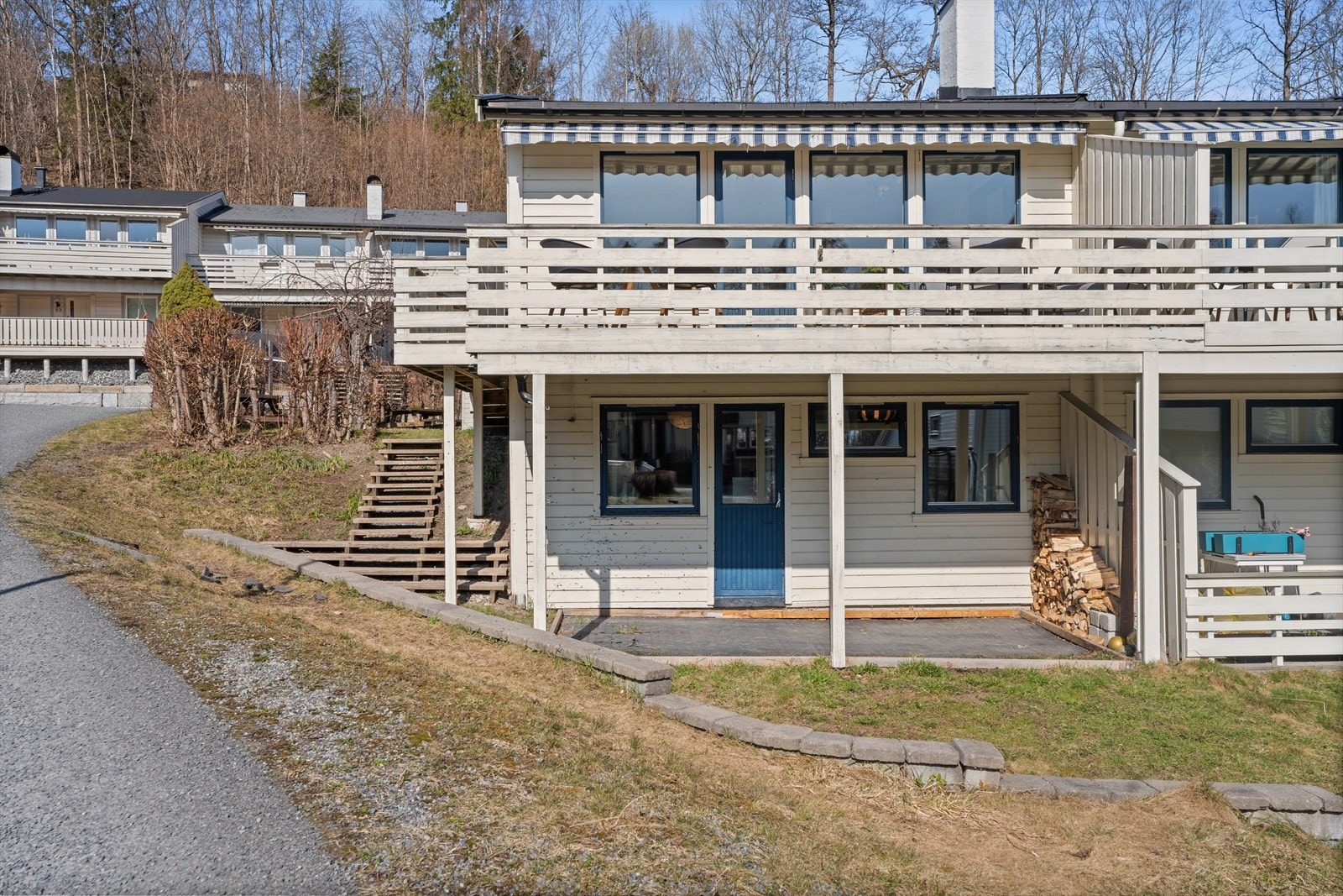 Rekkehuset ligger fint til med nærhet til flotte turområder og badeplasser. Galleribilde
