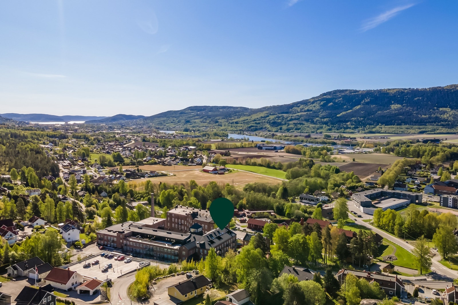 Solbergsenteret ligger innen gangavstand (ca. 10 min) fra eiendommen Galleribilde