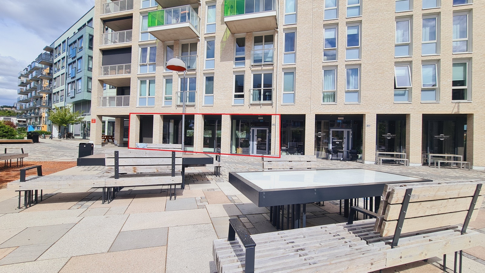 Moderne lokale med egen inngang – skjermet og sentralt ved Vollebekk Torg Galleribilde