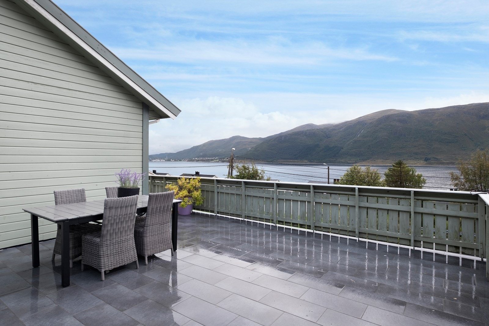 Nydelig utsikt fra terrassen Galleribilde