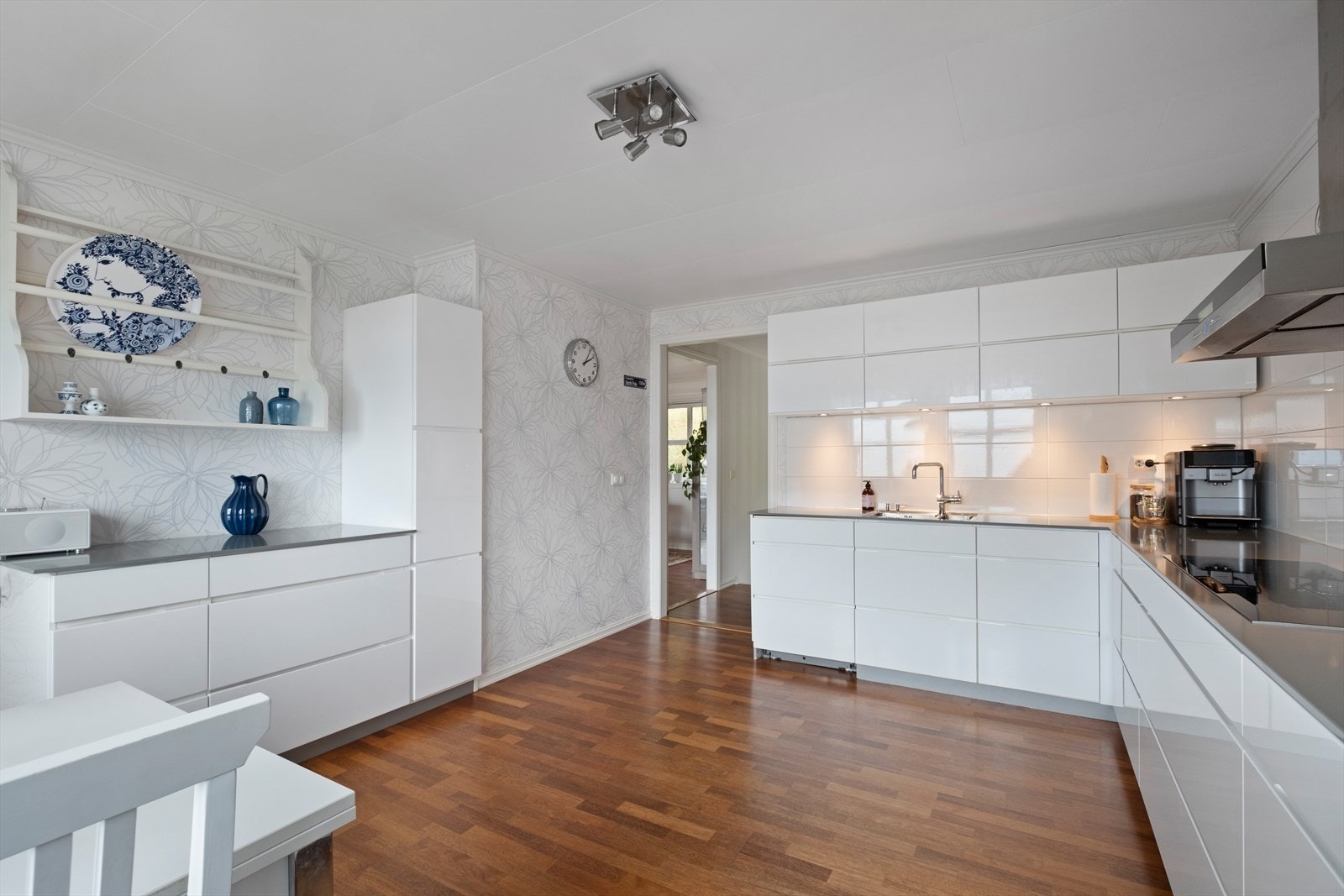 Flott kjøkken fra 2011 Galleribilde