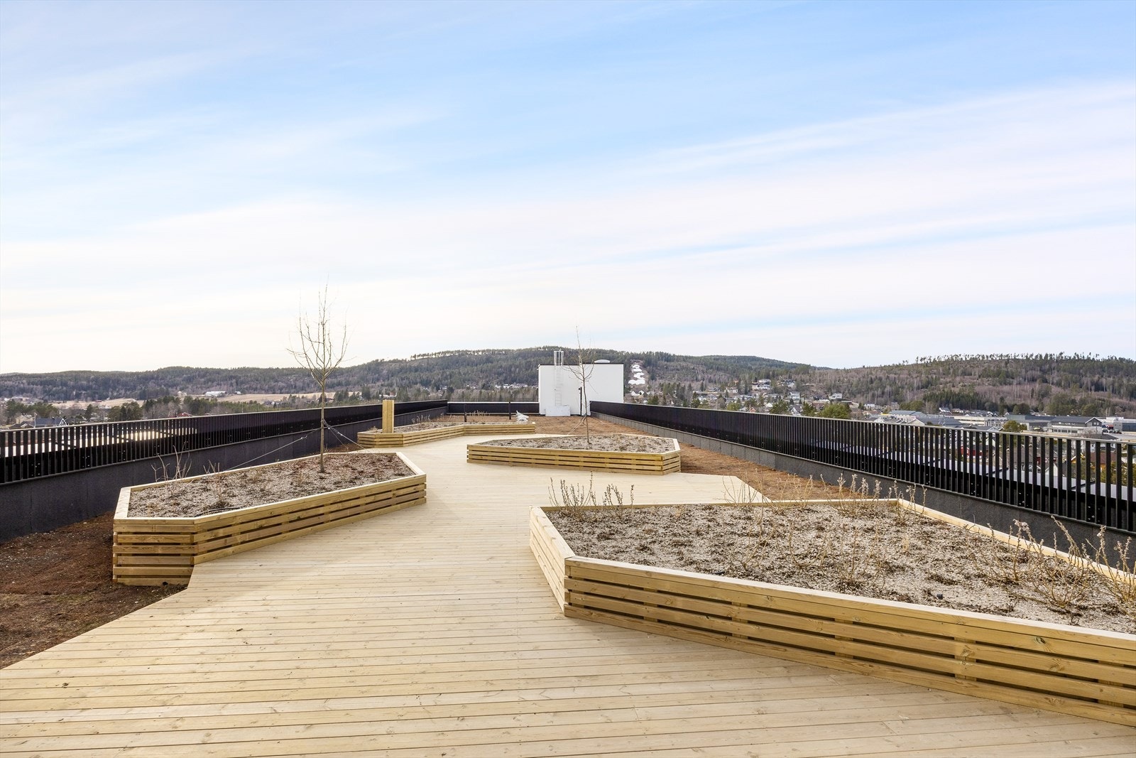 Felles takterrasse i 8. etasje med 360 graders utsikt som alle beboere kan benytte. Galleribilde