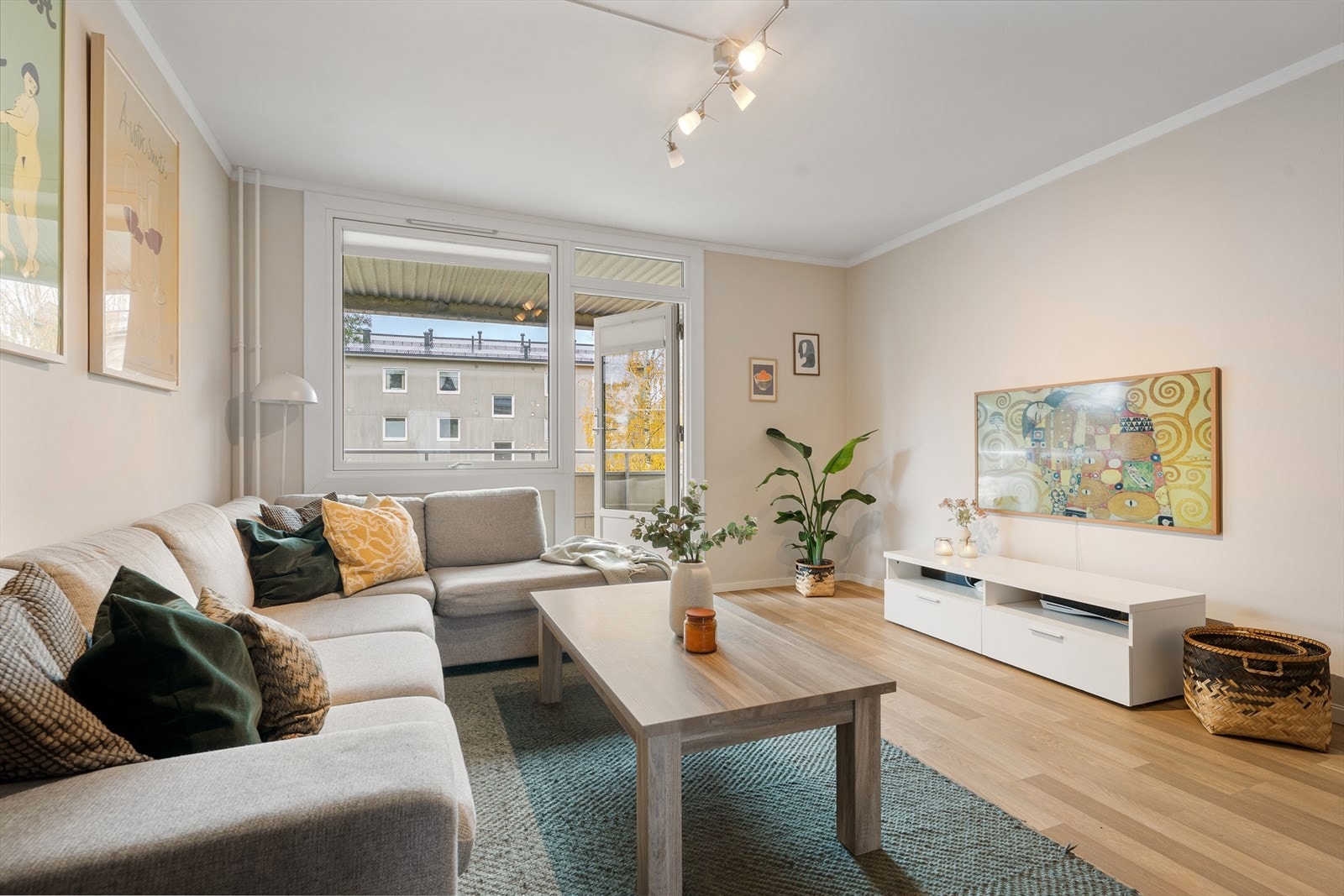 Velkommen til Fururabben 16A - presentert av Eystein Garathun Næss i Nordvik Eiendom
Foto: Arne Nicolai Schram Galleribilde