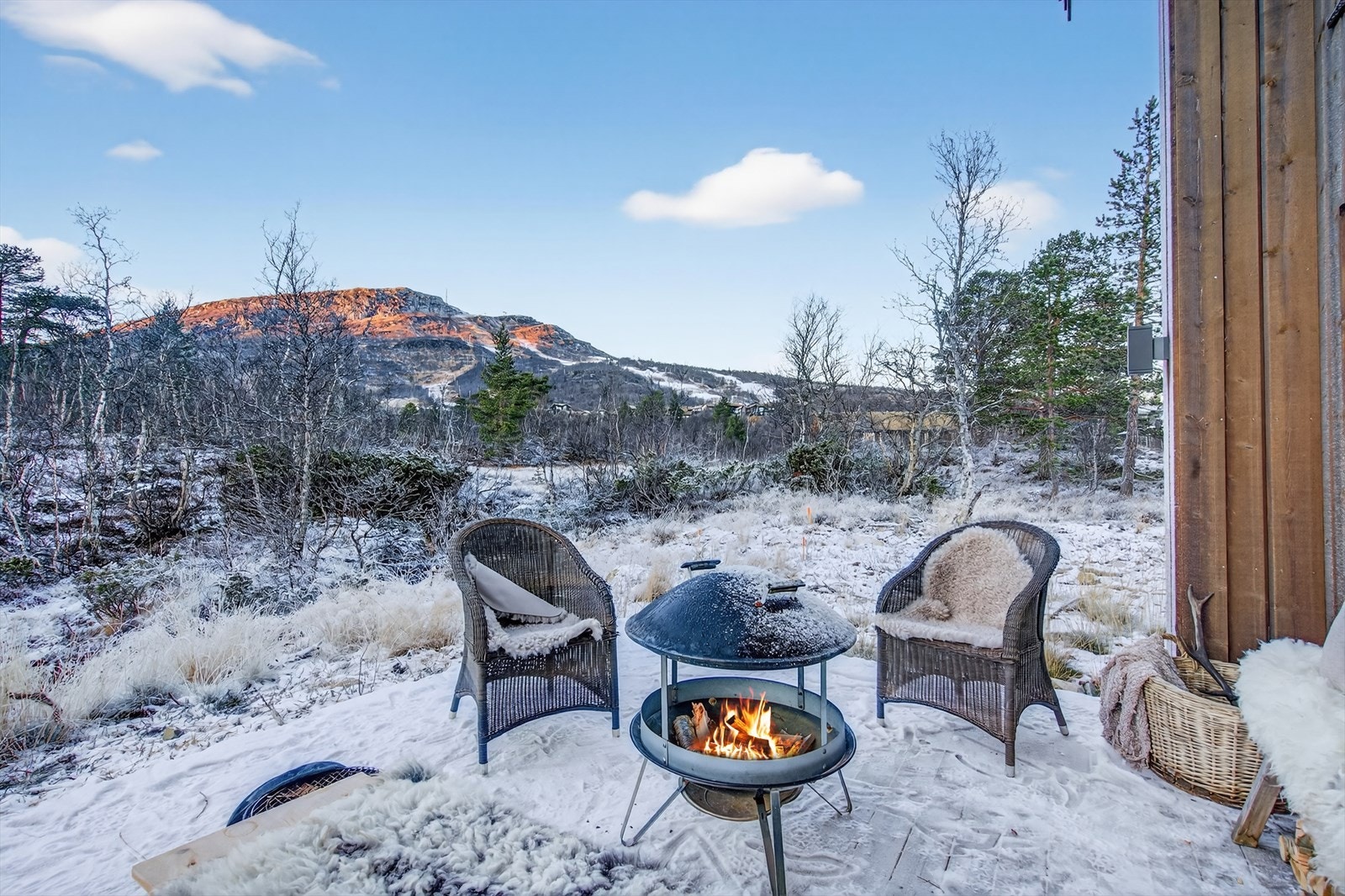 Tilgrenset friområde og flott utsikt mot alpinsenteret Galleribilde