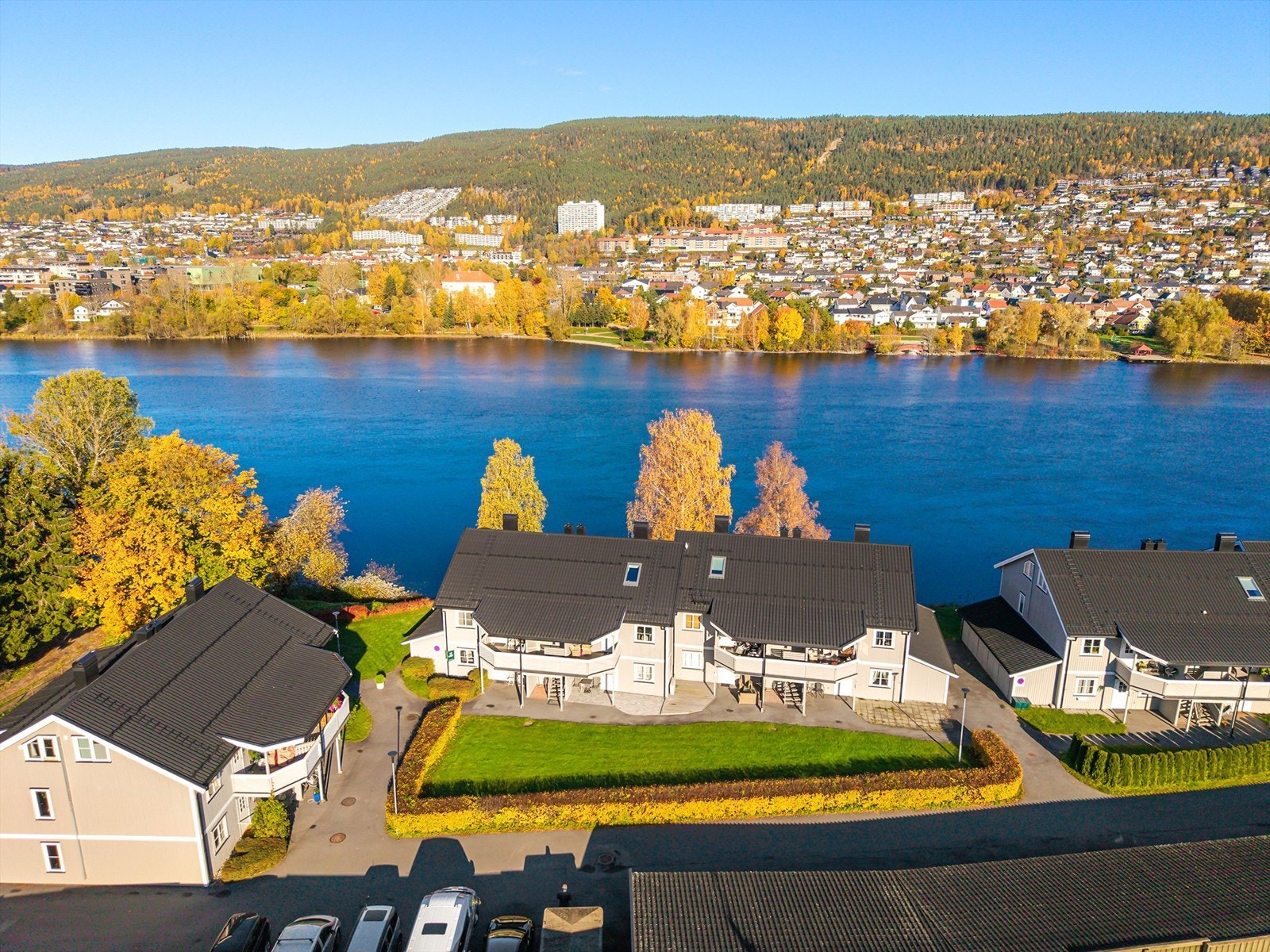 Delikat og moderne 3-roms endeleilighet med flott beliggenhet.
Foto: Tor Harald Johannessen Galleribilde