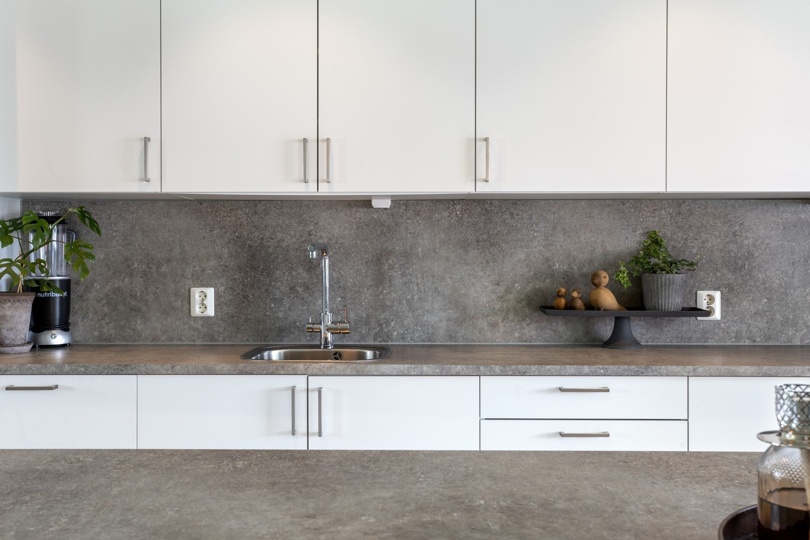 Masse skap, skuffer- og benkeplass Galleribilde