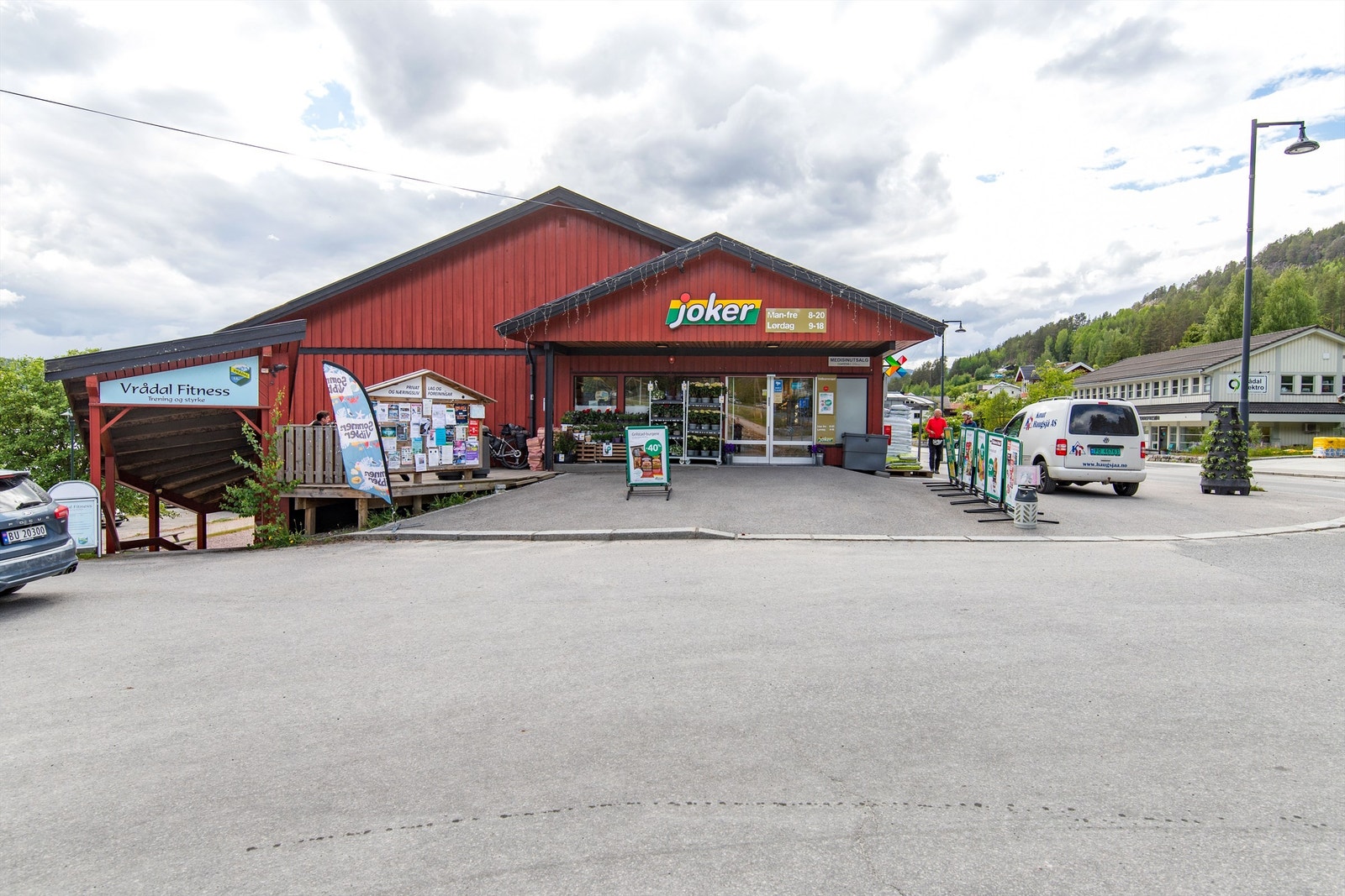 Jokerbutikken i sentrum av Vrådal Galleribilde