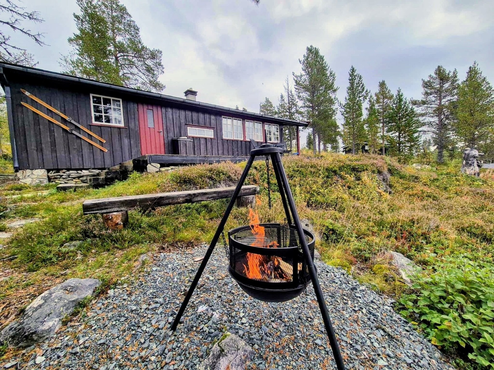 Bålplass for ekstra kos og hygge. Galleribilde