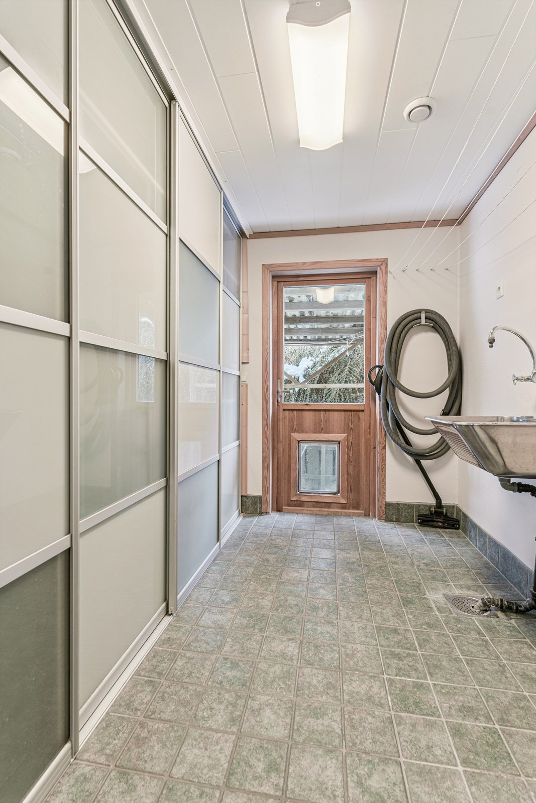 Vaskerom Galleribilde