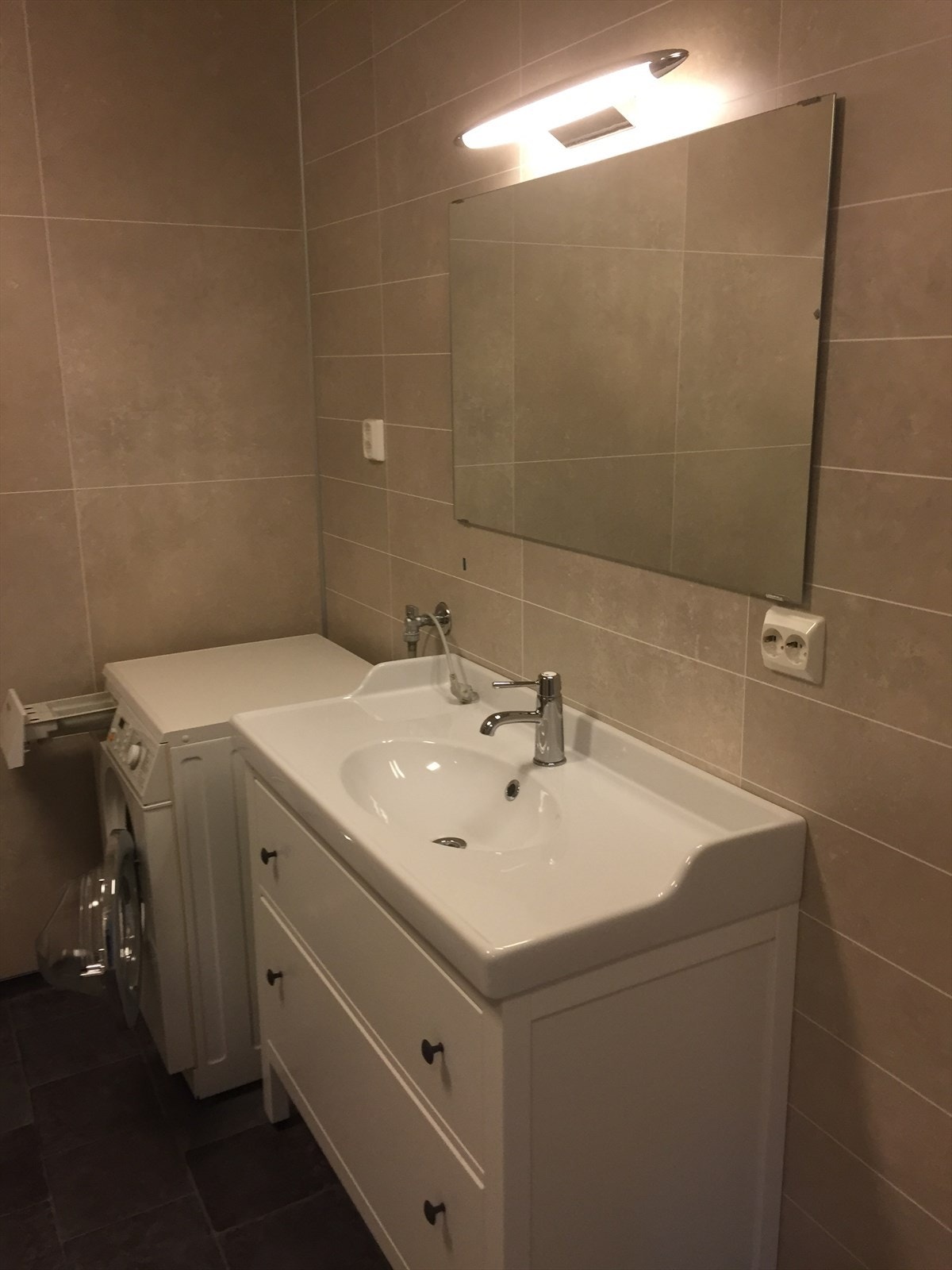 Bad utleiedel Galleribilde