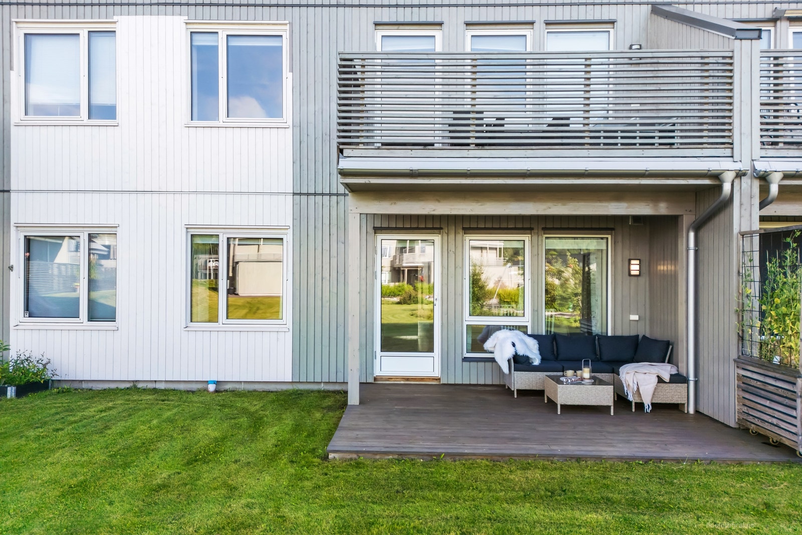 Lys og velholdt 3-roms eierleilighet beliggende i 1. etasje. Foto: Haiman Askari/Knipzet AS Galleribilde