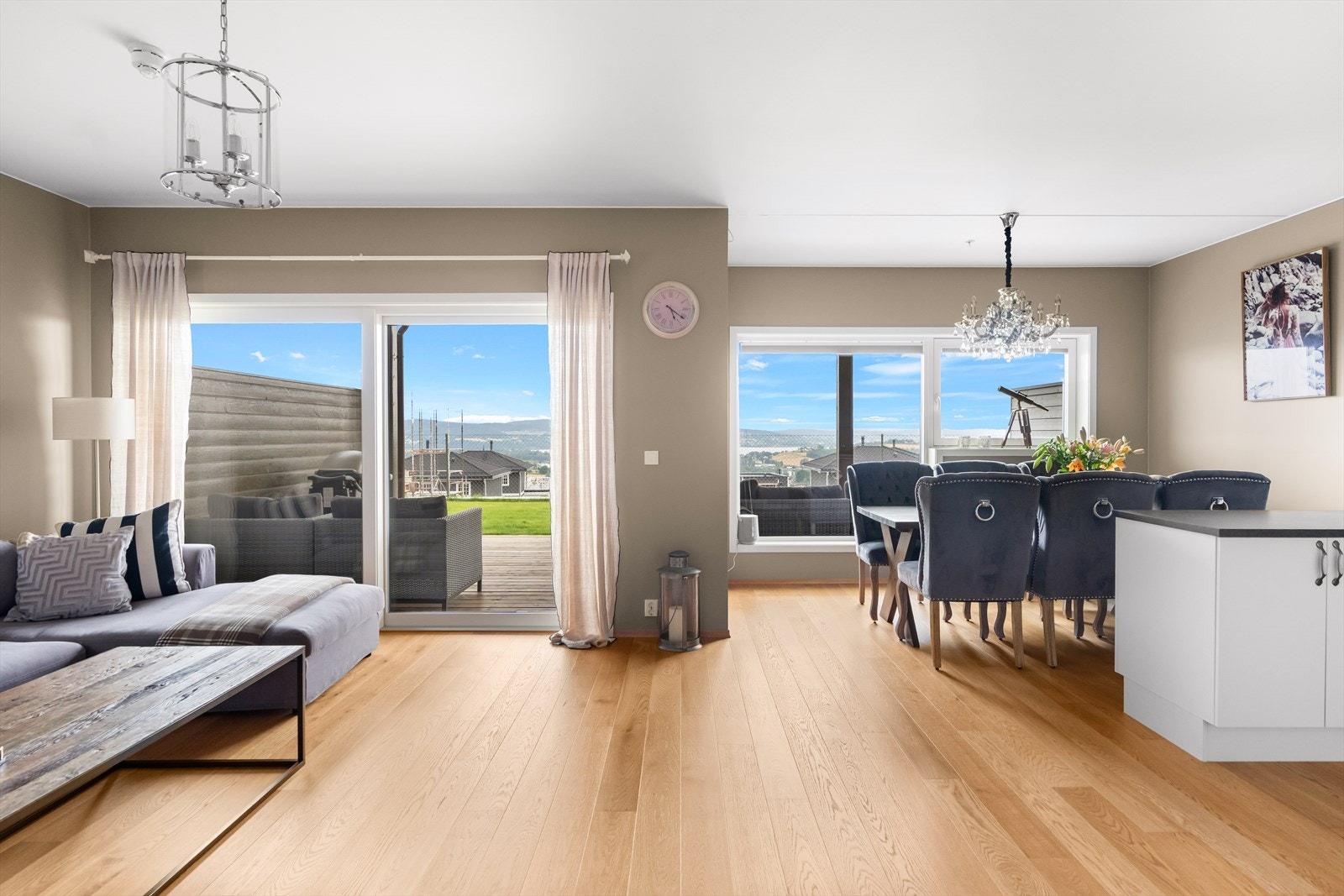 Velkommen til Trevaliglia 2, presentert av Sebastian Chodkowski i Nordvik Bolig! Foto: Stefan Borup Galleribilde