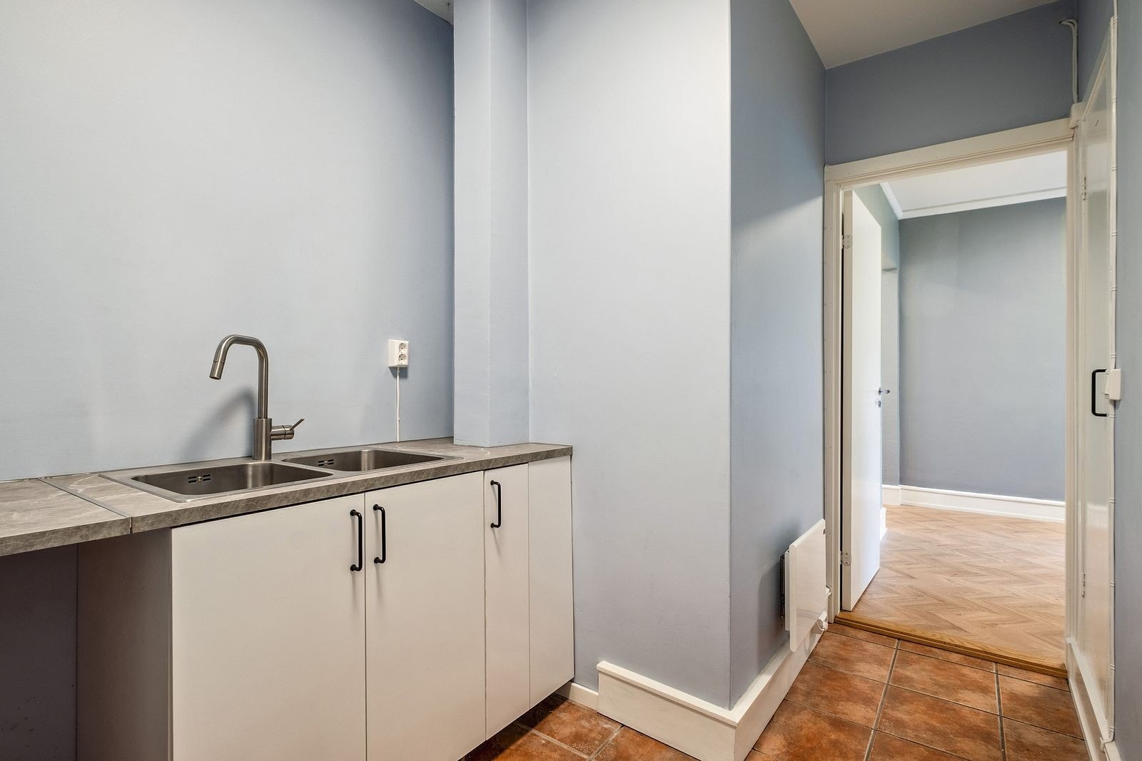 Vaskerom Galleribilde