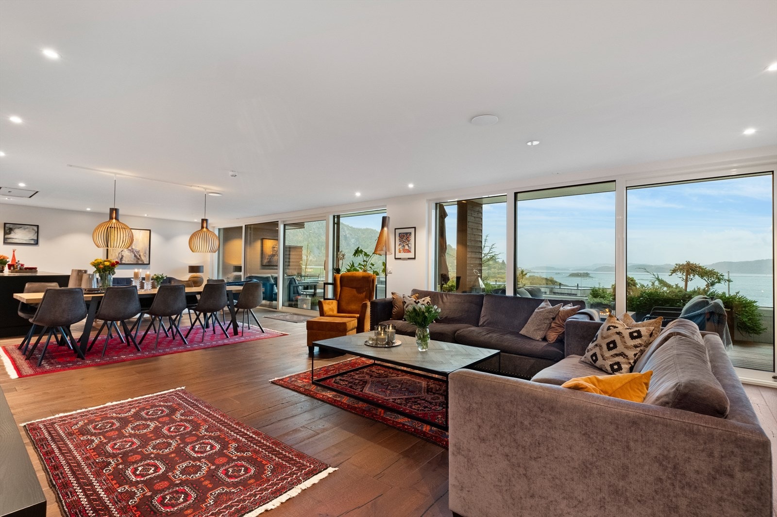 Stor stue Galleribilde