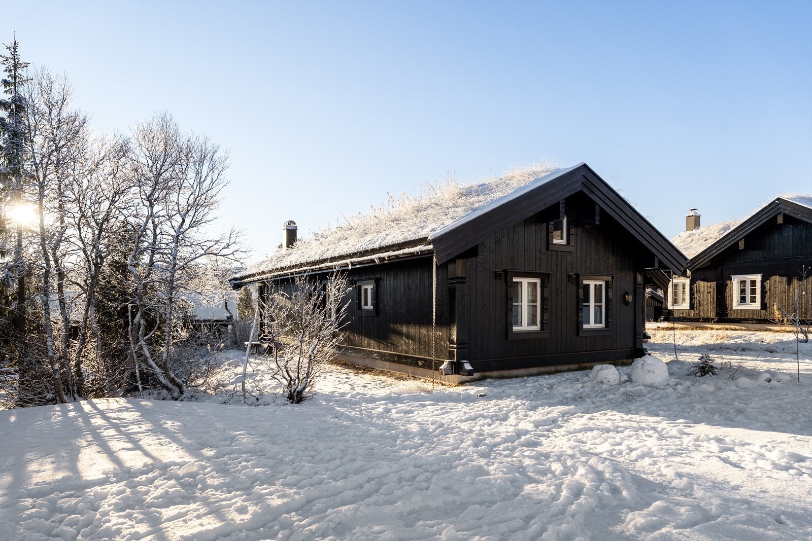 Svært gode parkeringsmuligheter på egen tomt Galleribilde