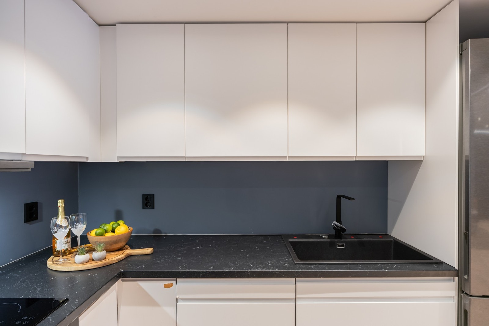 Kjøkkenet er vurdert til TG1 ih.t takstrapport. Hvitevarer følger med i handelen. Galleribilde