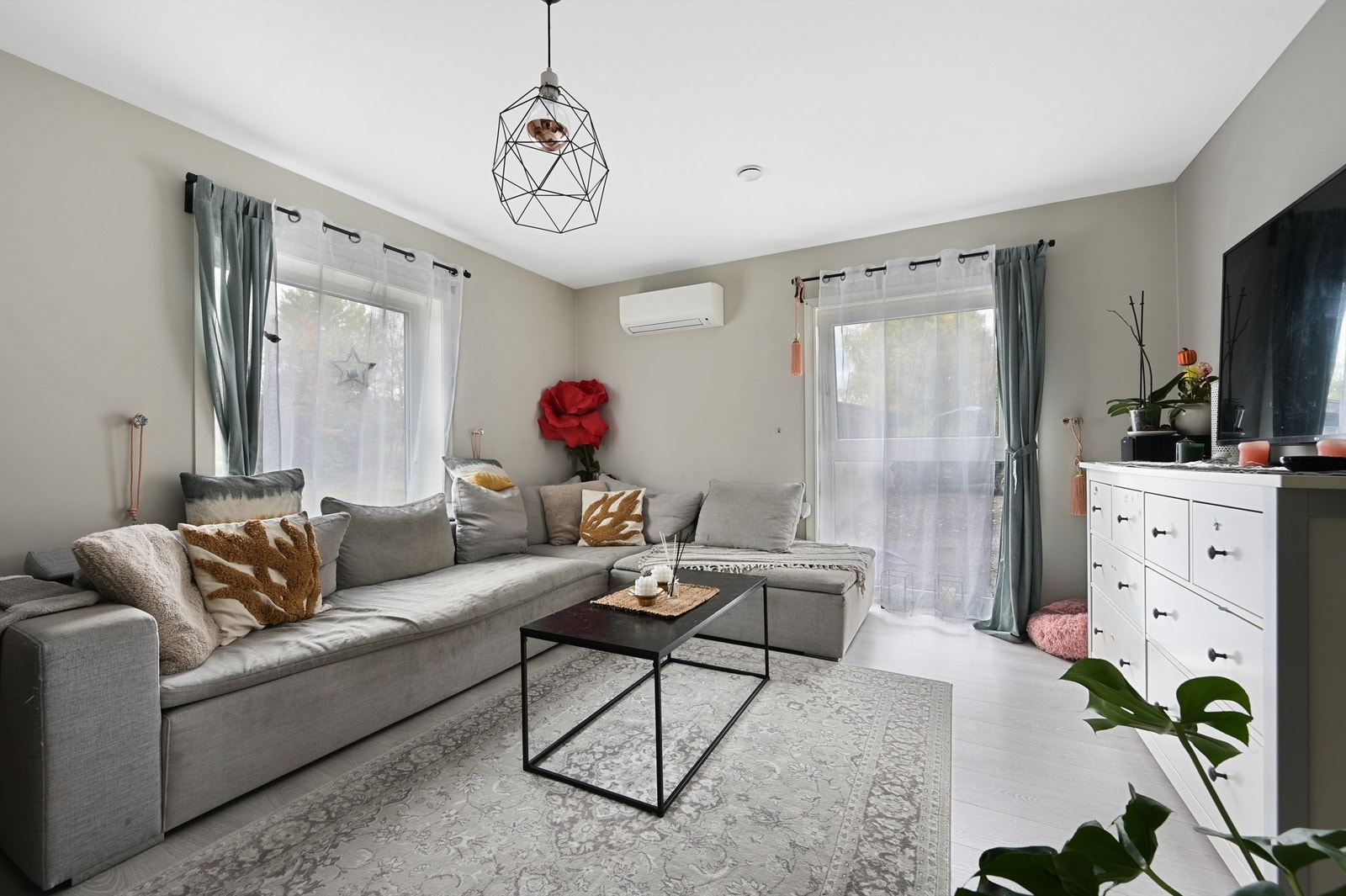 Stue hybeldel Galleribilde