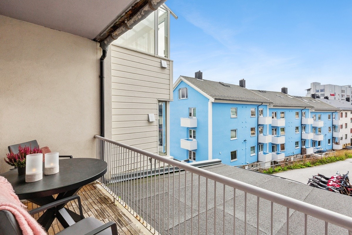 Her er det plass til utemøbler Galleribilde